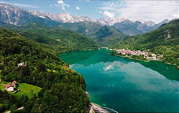 An den smaragdgrünen Flüssen - Im Süden der Alpen