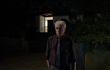 Das Licht in einem dunklen Haus