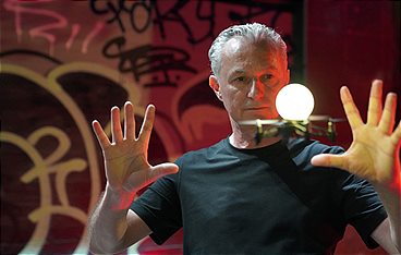 Der Zürcher Drohnenkünstler in der Tech-Elite