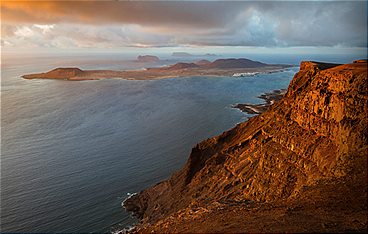 Die Kanarischen Inseln - Im Reich der Feuerberge