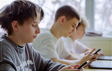 Generation Chatbot: Die Schule und das Handy