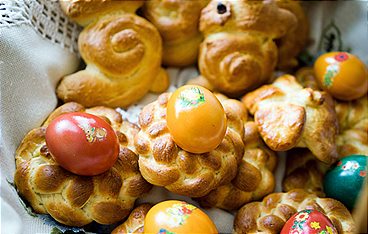 Pinzen, Fladen, süße Zöpfe - Osterzauber in Europa