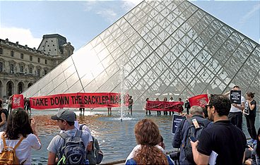 All die Schönheit und das Blutvergießen