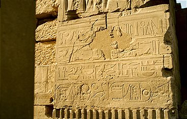 Das Geheimnis der Hieroglyphen: Champollions Geniestreich
