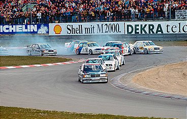 Nürburgring - 100 Jahre grüne Hölle