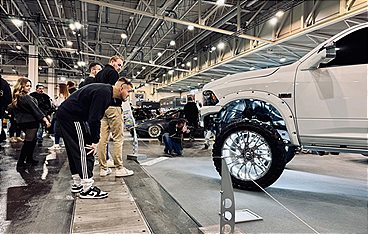 Kraftfahrzeug - Eine deutsche Liebe