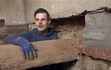 Zwei Hände, ein Traum. Hofsanierung als Lebensaufgabe