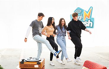 Digiclash: Der Generationen-Contest
