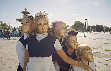 Find me in Paris - Tanz durch die Zeit