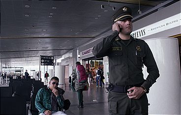 Drehkreuz des Drogenschmuggels - Flughafen Kolumbien