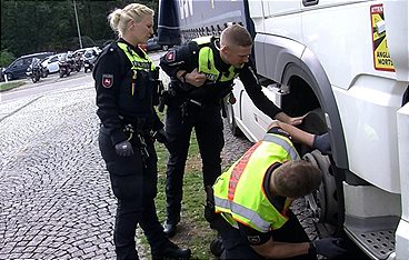 LKW-Kontrolle XXL - Im Einsatz mit der Autobahnpolizei