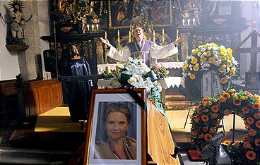 Vier Frauen und ein Todesfall