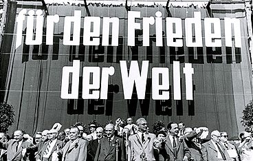 Menschen & Mächte