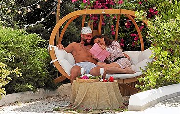 Love Island VIP
