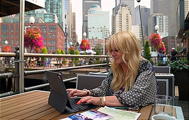 Julia Leischik sucht: Bitte melde dich