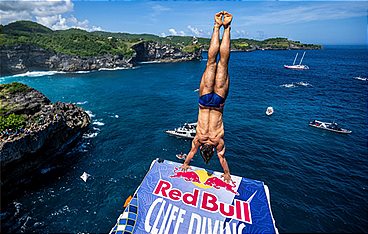 Red Bull Cliff Diving - More than a Dive