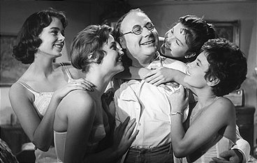 Vater, Mutter und neun Kinder