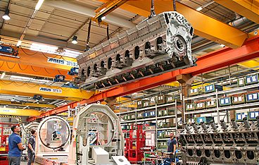 Der Mega-Diesel - Mit 13.600 PS übers Wasser