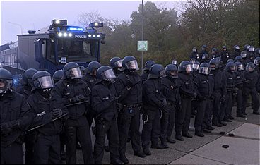 Die Bundespolizei - Zu Wasser, zu Lande und in der Luft