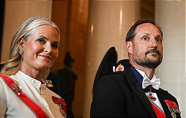 ZDFroyal: Plötzlich Majestät - Kinder und Krisen