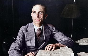Der Nazi-Clan - Hitlers Hofstaat