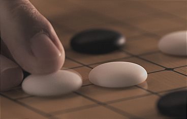 Künstliche Intelligenz - Wettlauf der Großmächte