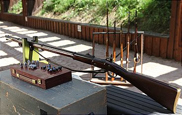 Von der Keule zur Rakete - Die Geschichte der Gewalt